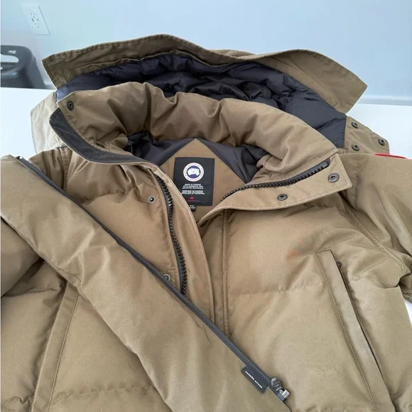 Great coat for winter 
Very warm - Picture 3 of 10